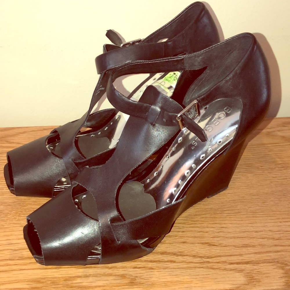 BCBG WEDGE